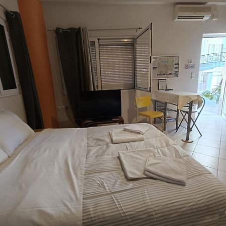 Cozy Apartment In The Center Of Aighion Achaia - Ground Floor - Ισόγειο Στουντιο Égio Exterior foto